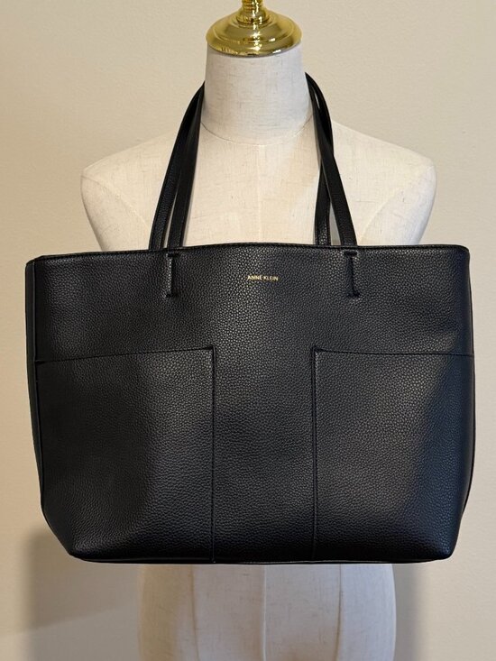 Anne Klein Handbags - Anne Klein Black Tote Bag EUC - Large Minimalist Shoulder Bag